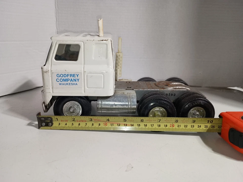 Semirremolque de acero prensado Ertl de colección cabina solo Godfrey Company Waukesha Foto 2 de 4