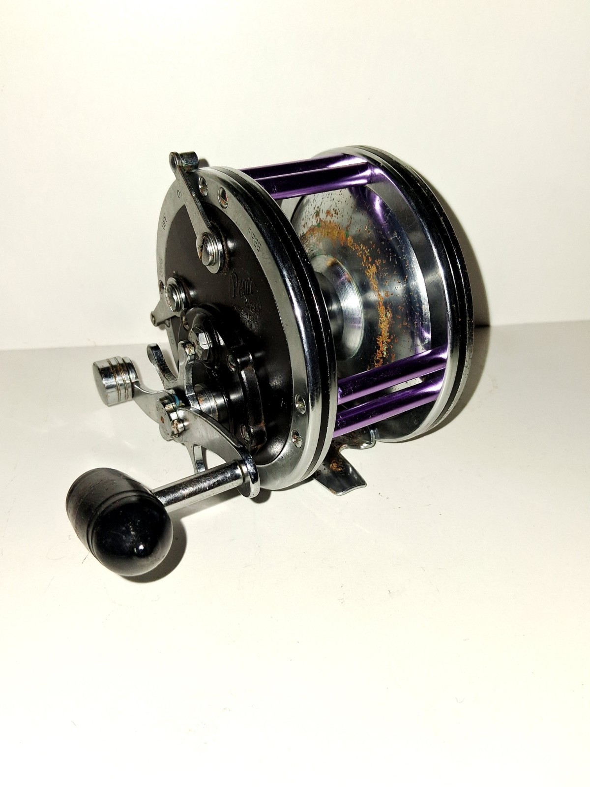 Super Mariner, No.49 Reel Made In Usa. Purple Post Covers. P