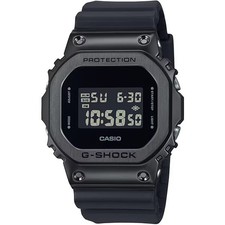 Brand new Casio G SHOCK GM 5600UB 1JF Metal Covered Black Digital 20 ATM Water R