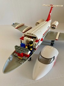 LEGO CITY: Airport (7894) + Airplane - 2006 Retired - 95% Complete- PLEASE READ