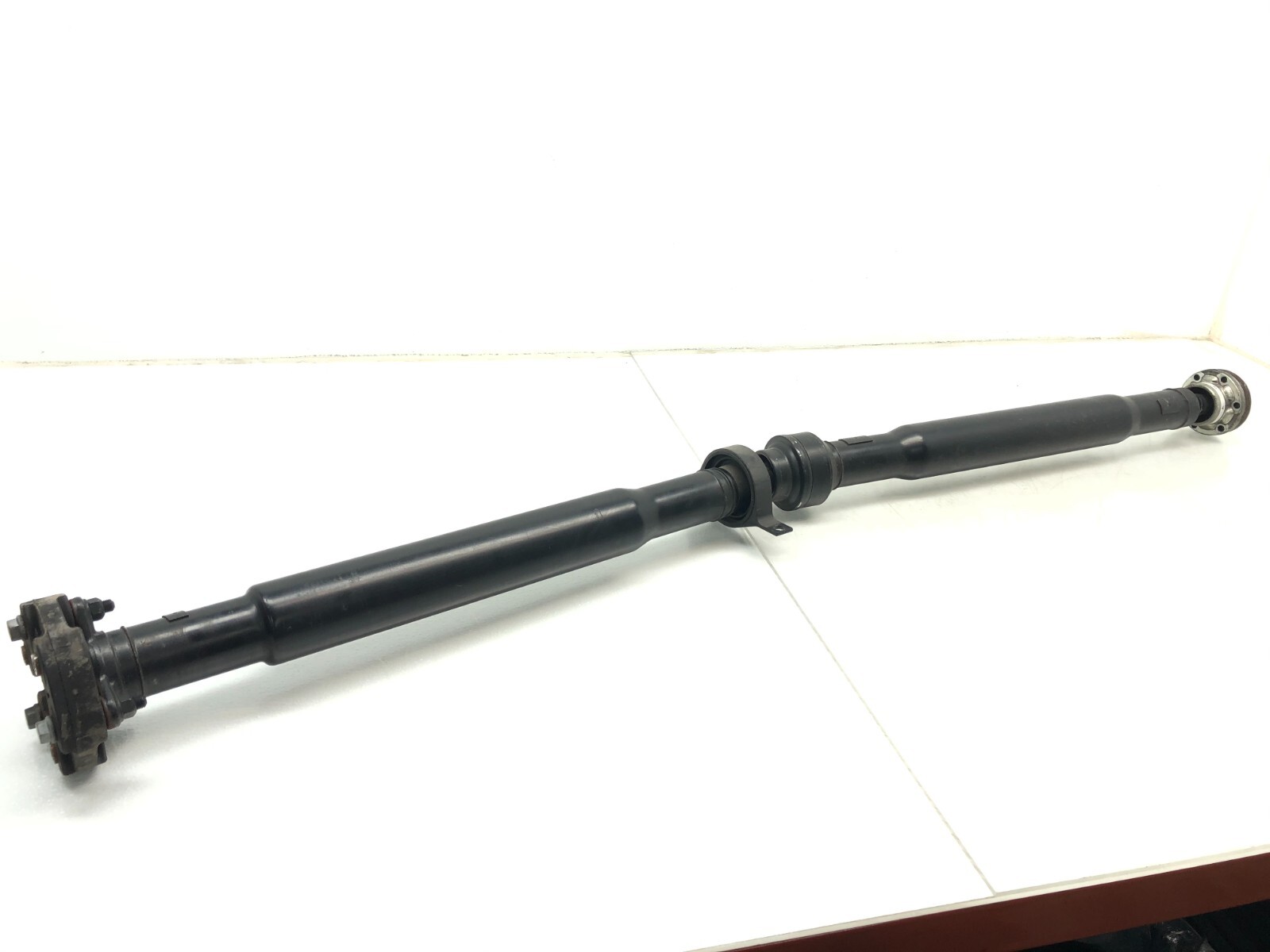 2014-2017 MASERATI GHIBLI S RWD REAR DRIVE SHAFT OEM.