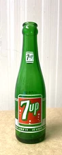Vintage Soda Pop Beverage Bottle  - ACL -  7 Up, Newburyport, Mass - 7 Oz