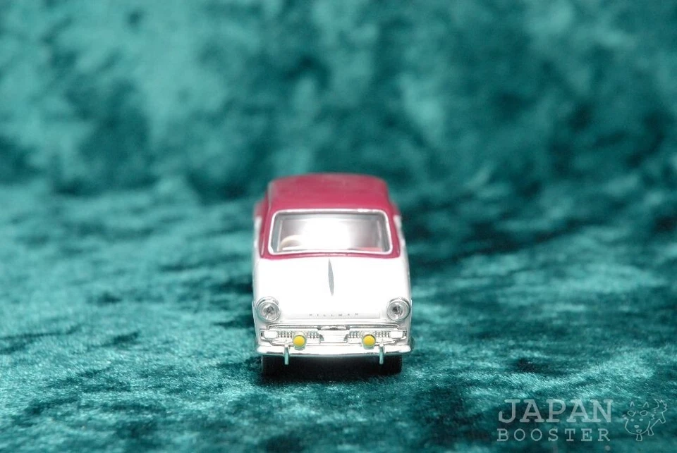 [TOMICA LIMITED VINTAGE LV-25a 1/64] ISUZU HILLMAN MINX - Image 4 of 4