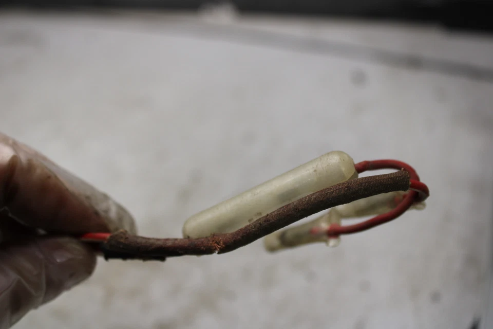 1972 Honda CL175 Scrambler FUSE BOX FUSEBOX A15-1686.PI - Image 4 of 4