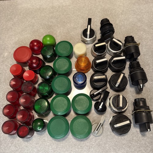 Large Lot 40+ Westinghouse Eaton Push Buttons Selector Switches Pilot Lights