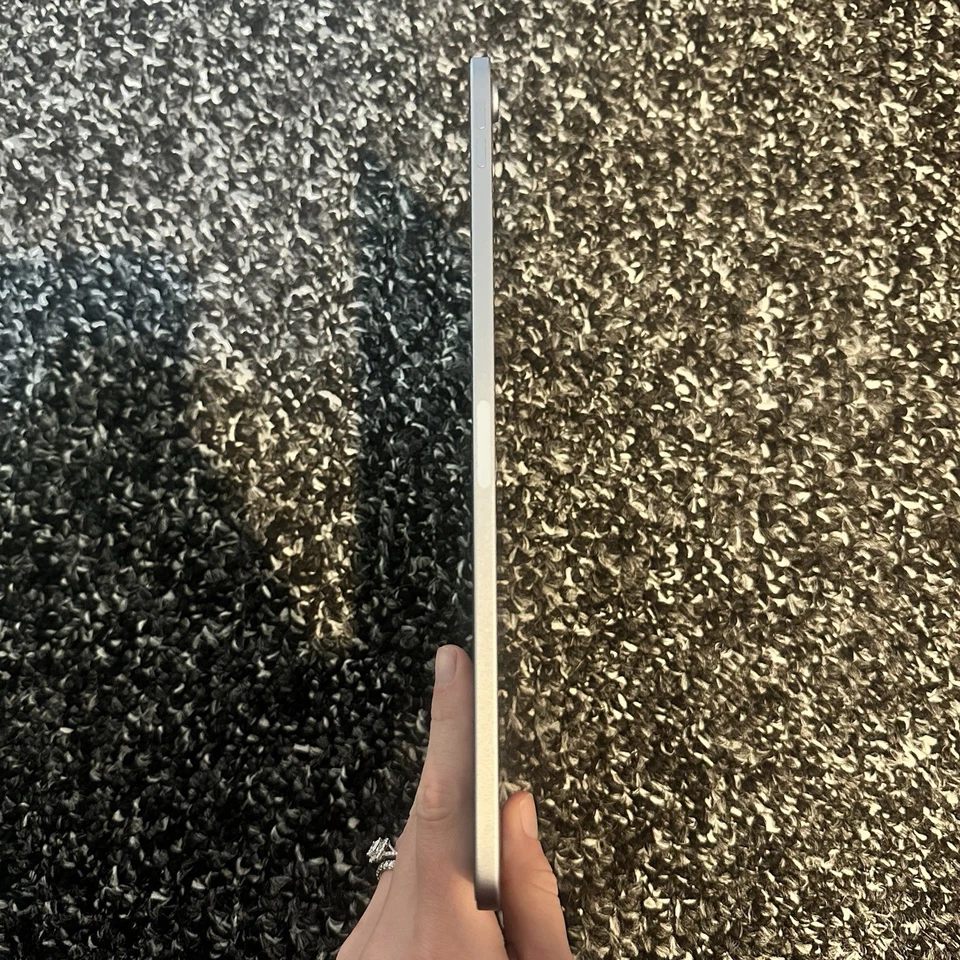 2020 Apple iPad Air 4 64GB WiFi Only 10.9" - (Sky Blue) A2316 Excellent Cond. - Image 4 of 4