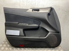 Porte avant et accessoires Subaru FORESTER