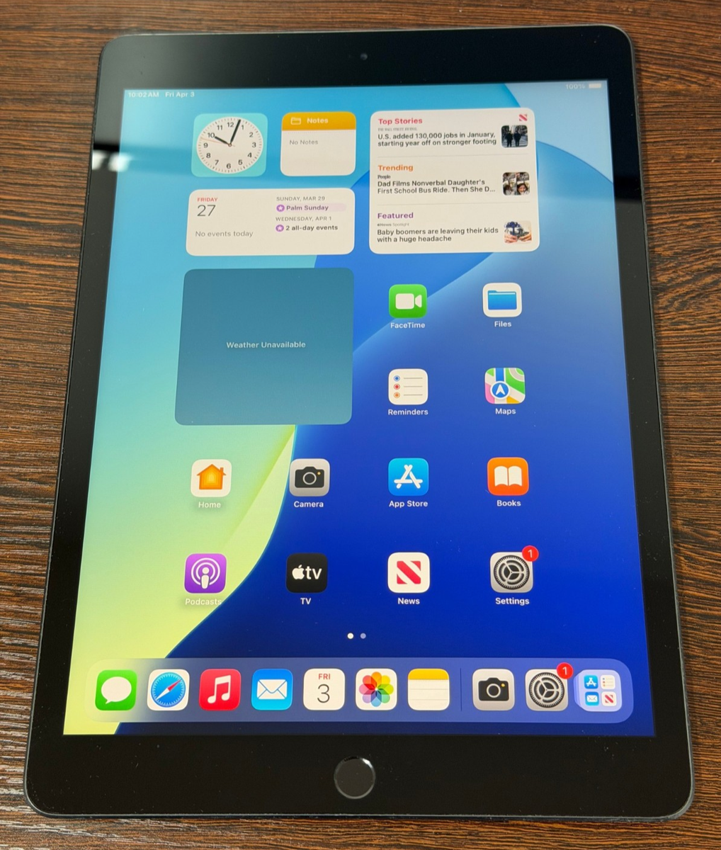 Apple iPad (7th Generation) - 32GB Space Gray - Wi-Fi - Great