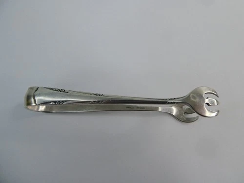 Greenbrier by Gorham Sterling Silver Sugar Tongs 3 7/16"