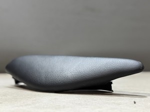 Mittelkonsole Kniepad Blende  Leder rechts für BMW E71 X6 Schwarz