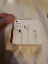 Genuine Apple EarPods with Lightning Connector In Ear Canal Headset - White  New