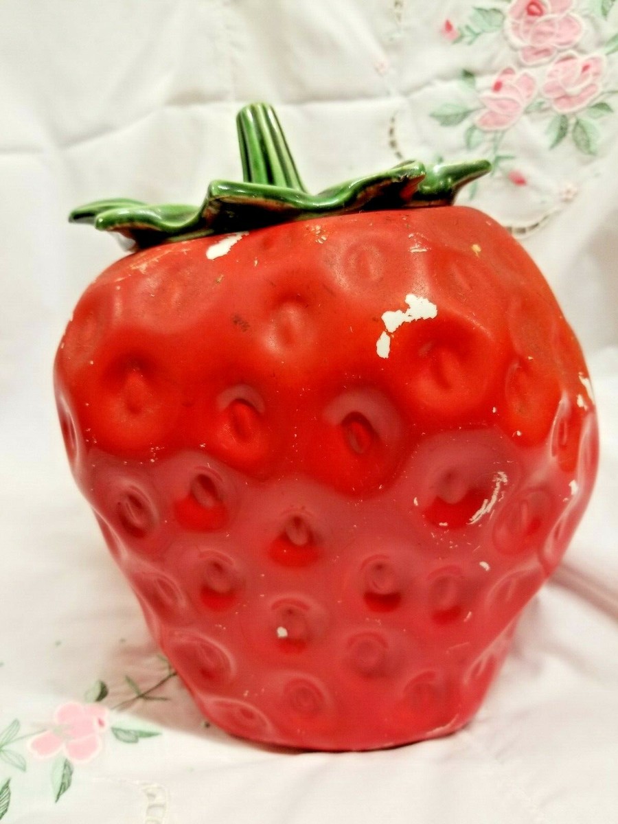 Vintage Strawberry Cookie Jar McCoy #263 Rosy Color is missing some paint