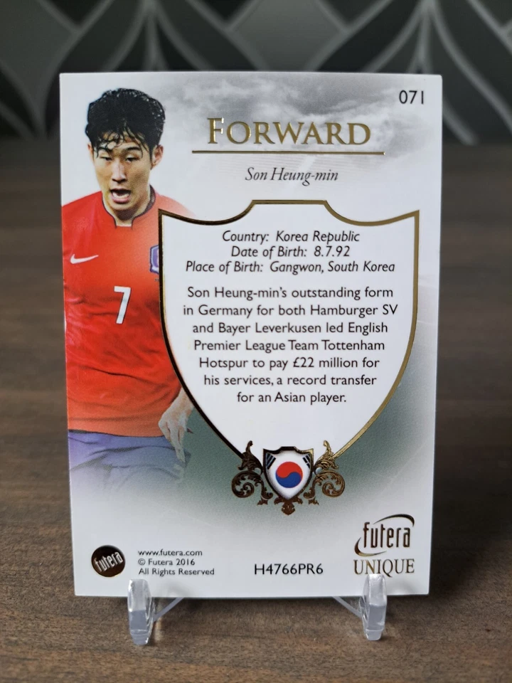 2016 Futera 71 Heung-Min Son Forward Tottenham Korea soccer football card  - Image 2 of 2