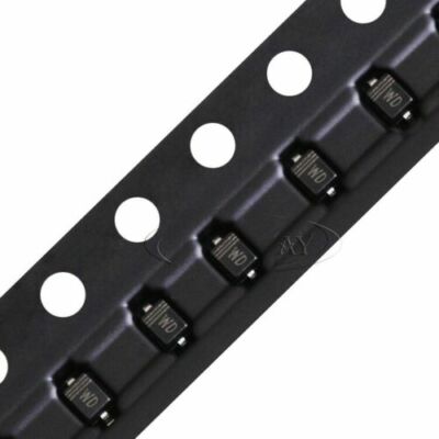 50PCS BZT52C8V2S MM3Z8V2 PZU8.2B WD 8.2V 1/5W SOD-323 0805 SMD Zener Diodes