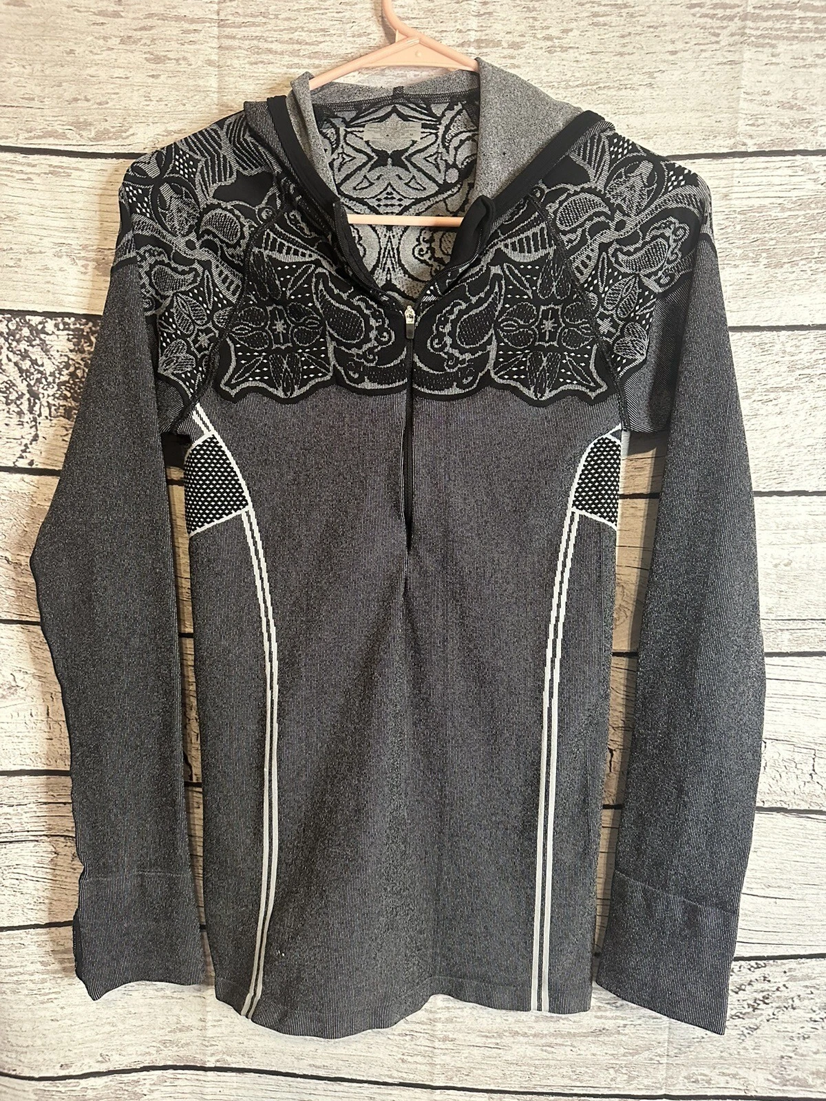 Athleta Twist Half Zip Pullover Sweatshirt