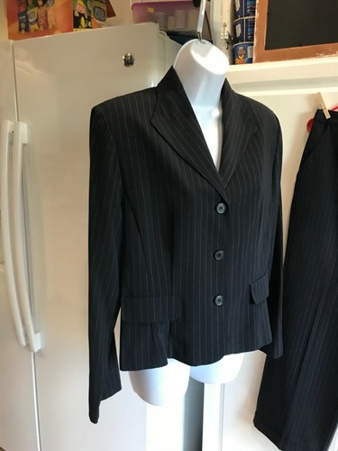 Pre-Owned Women’s Danny & Nicole Blazer/Pants Set size 10 Dark Blue with Lines - Picture 5 of 10