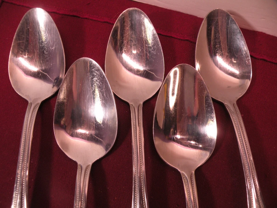 Set Of 5 Place Oval Soup Spoons Towle Tuscan Bead Stainless 7 1/2" - Image 2 of 4
