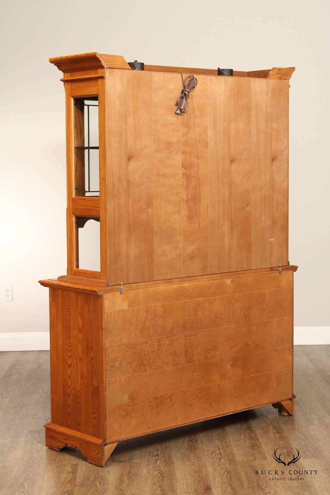 S. Bent & Bros. Traditional Style Oak Buffet Hutch eBay