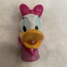 VTG 1990s DISNEY “DAISY DUCK THIMBLE” Ceramic Collectable ~Enesco ~Mickey & Co.