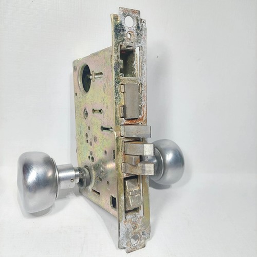 Old Arrow (Incomplete) Lock Apartment LH Front Door Lock Missing Parts