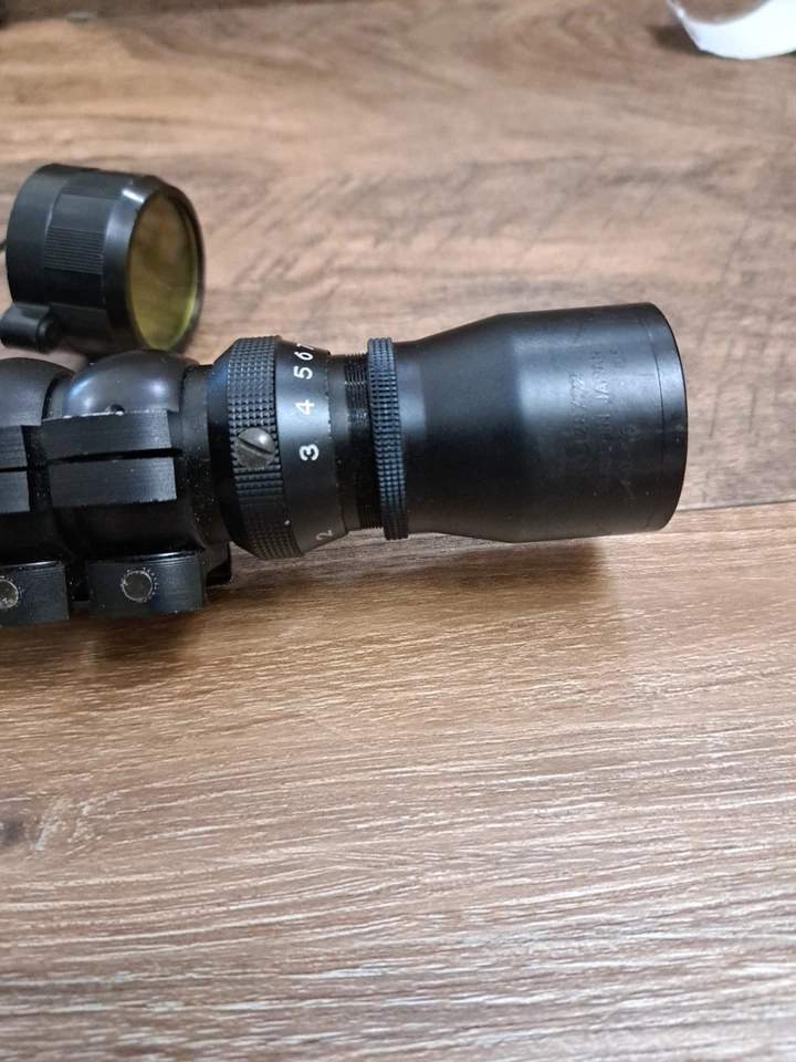 Escopo de pistola Tasco Custom Shop 2-8x32 30mm EER duplex Japão com anéis - Imagem 4 de 4