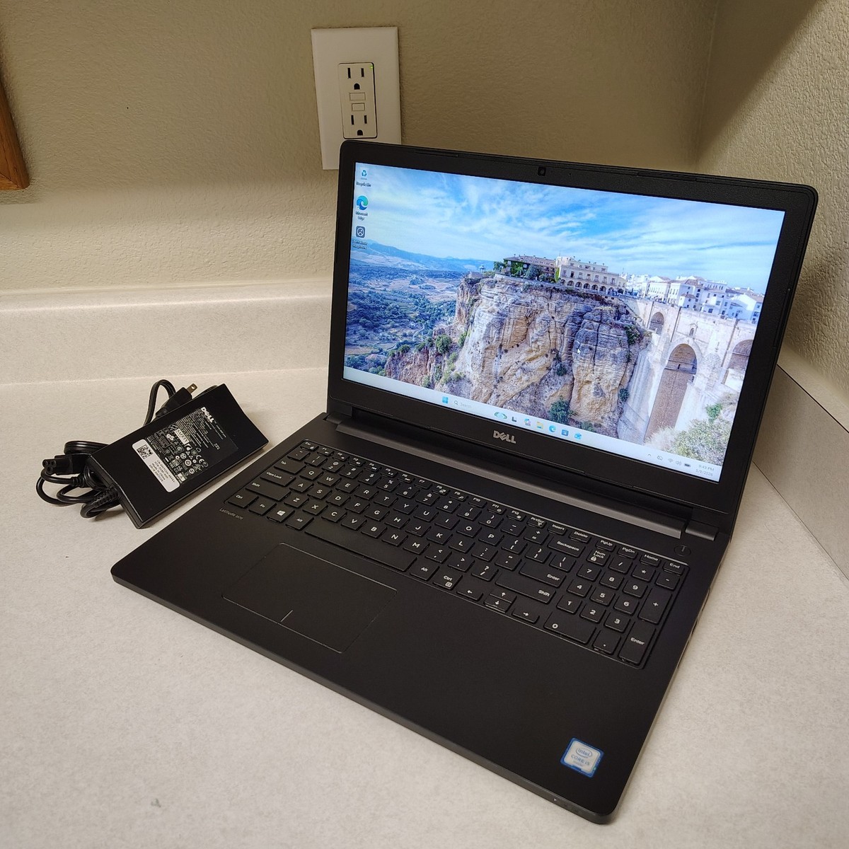 Dell Latitude 3570 15.6