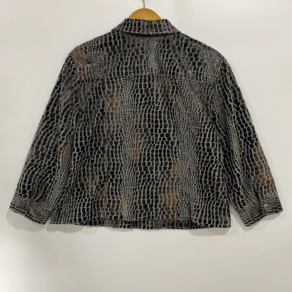 Ruby Rd. Jacket Women’s Size 14 Gray Zip Front Faux Leather Animal Print - Image 4 of 4