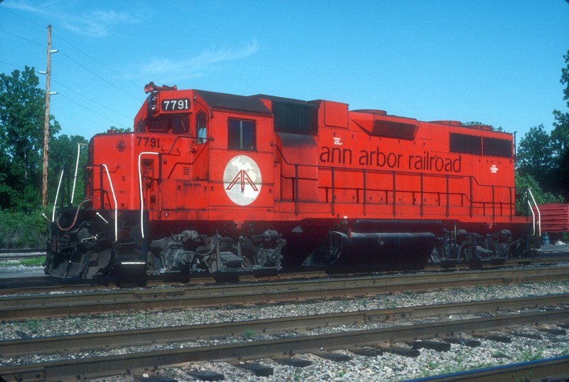 AA GP38 7791____Ex-PC/CR____________1988     Original Kodachrome slide