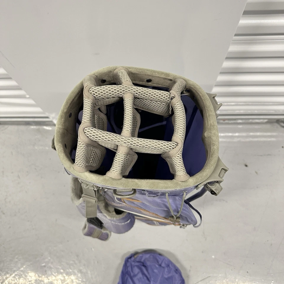 Nike Golf Extreme Sport Carry Bag Purple/White with Strap and Rain Cover - Image 4 of 4