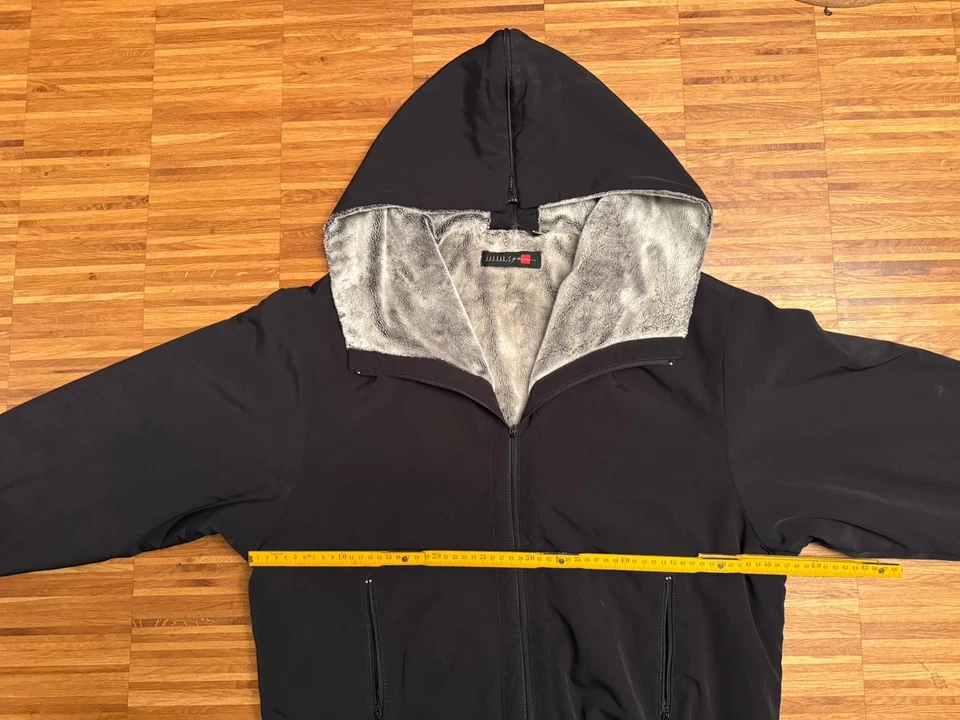 MINX Schöne Edle Designer Kuschel Kurzjacke Damenjacke warm Gr. 38 Schwarz TOP! - Bild 3 von 4