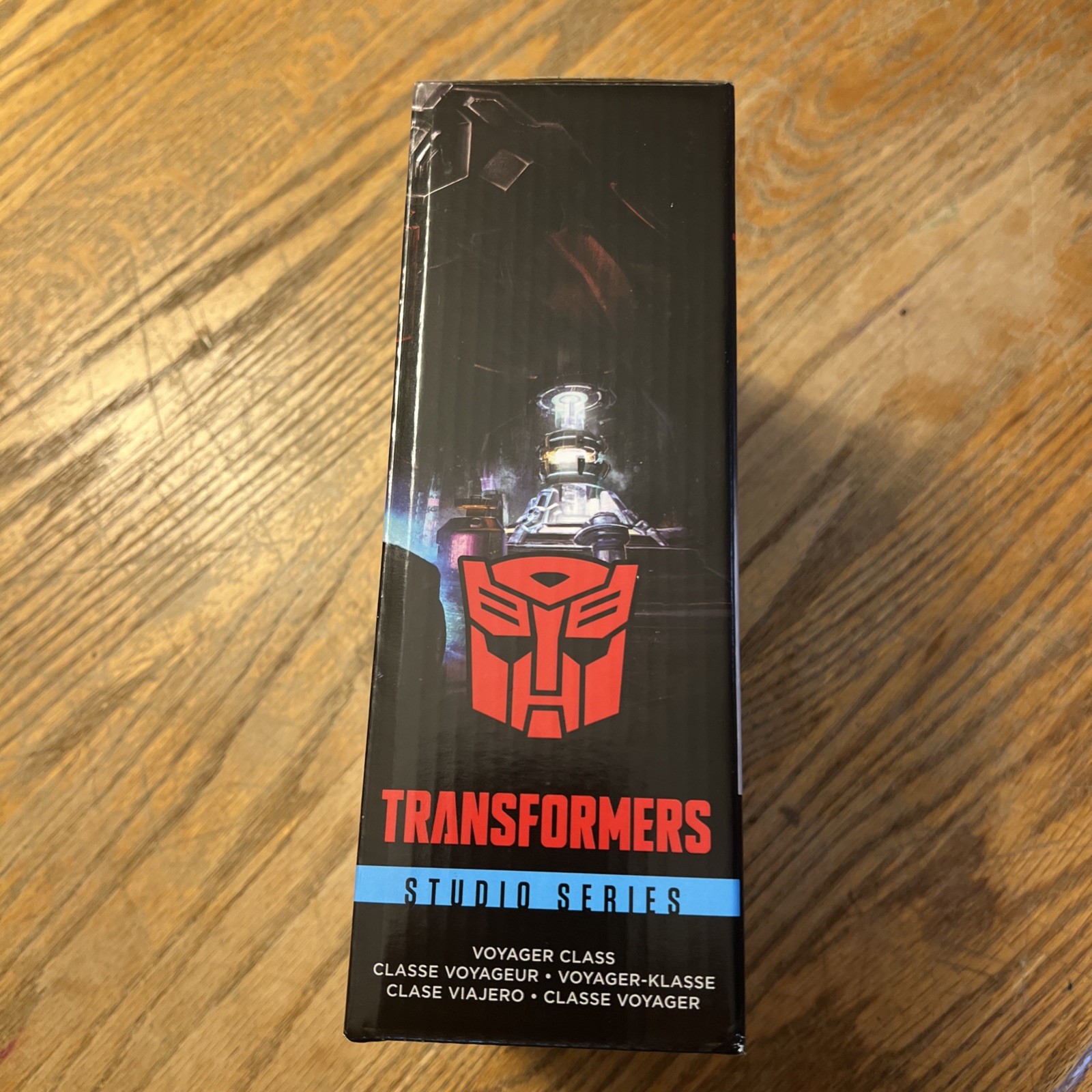 TRANSFORMERS STUDIO SERIES IRONHIDE ACTION FIGURE WAR FOR CYBERTON NEW SEALED