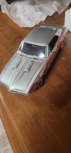 ExactDetail Replicas Tin Indian Pontiac Firebird 400 1:18 New L.E. Bill Knafel - Picture 7 of 11