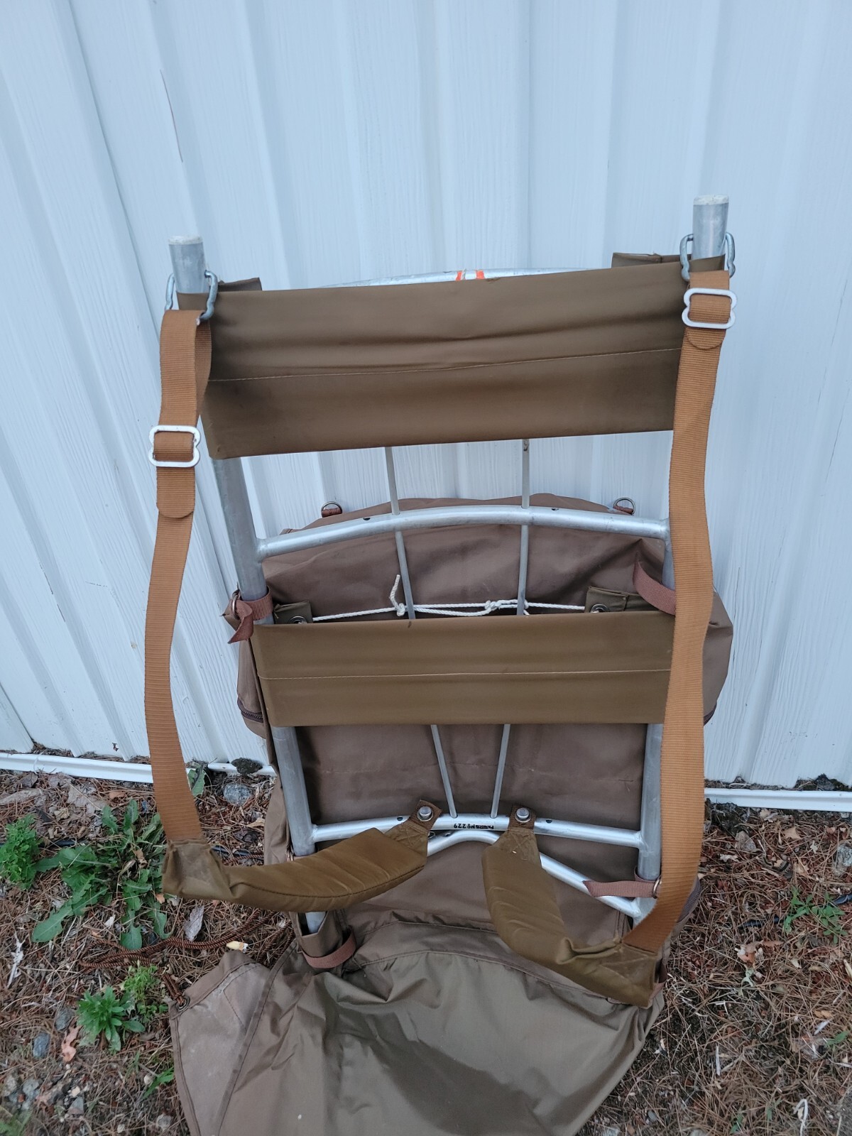 Vintage The Kilimanjaro World Famous No. 229 Lightweight External Frame