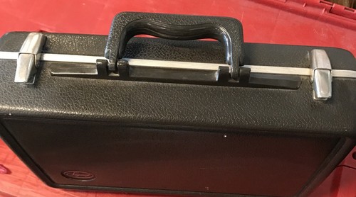 Signet 100 Bb Wood Clarinet W/ Case ( H ) - Picture 2 of 8