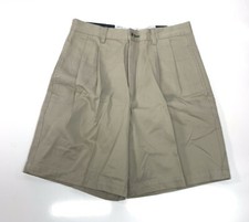 NWT Tommy Hilfiger The Tommy Short Pleated Relaxed Fit Light Kahki Sz 30