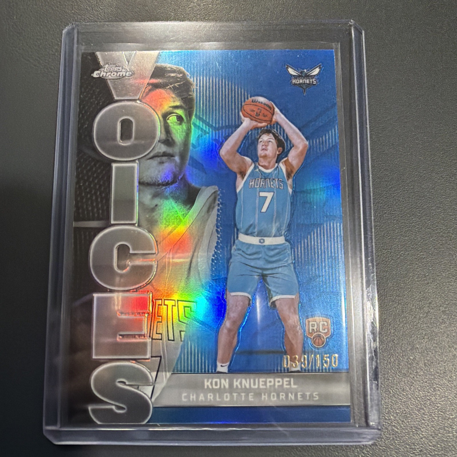 KON KNUEPPEL RC 2025-26 Topps Chrome #9 VOICES BLUE REFRACTOR 039/ 150 Hornets