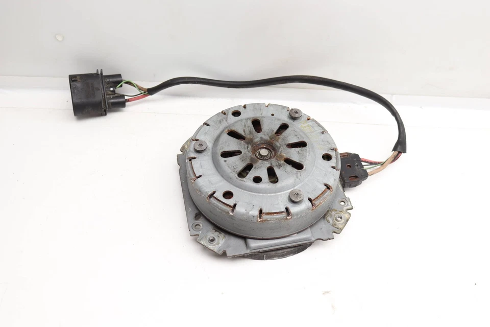 AUDI A7 QUATTRO 2012-2014 2016-2018 - Motor ventilador eléctrico izquierdo Foto 2 de 4