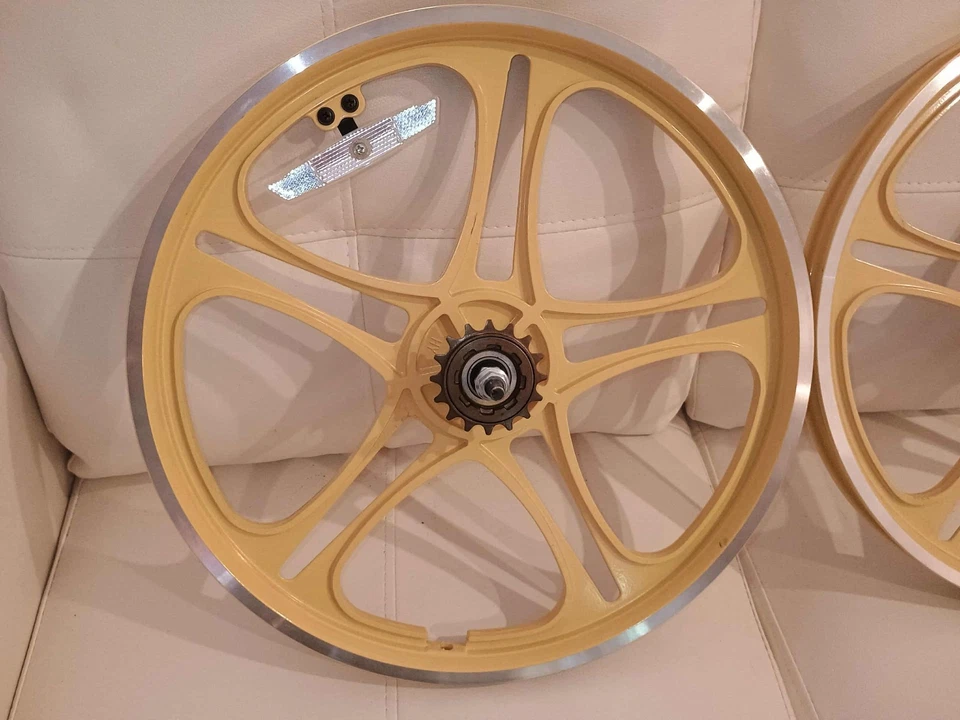 Old School BMX Mongoose Stranger Things 20" cargadores - Redline Hutch Diamondback GT Foto 3 de 4