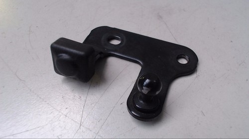 Halterung Halter Gasdruckfeder Oben Rechts 7127878 BMW 330xd DPF Touring Bj 2008