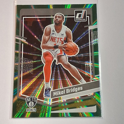 2023-24 Panini Donruss Mikal Bridges #70 Green Laser (Toploader)