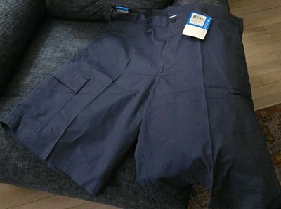 Columbia Men's Cedar Summit Short. Active Fit/Flat Front w/cargo pocket Sz 40x10