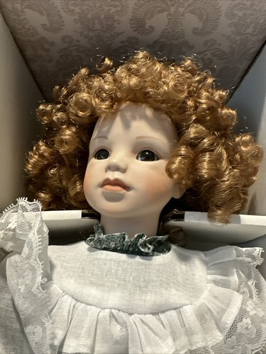 Schöne Träumer The Ashton Drake Galleries Katrina - Bild 1 von 3