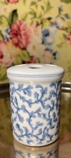 Croscill Filigree Scroll Toothbrush Holder Round 4 Slots Wedgwood Blue  White