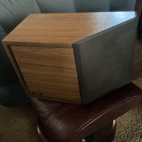 Bose Model 2.2 Pair Walnut MfgCirca  1985 Speakers 8 ohms Note They Work Great!!