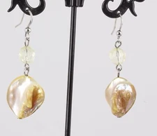COSTUME PEARL SHELL FORMATION EARRINGS FASHION 6341