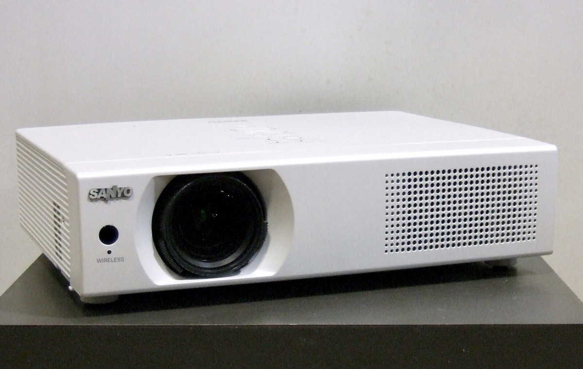 Sanyo WXGA LCD Projector - PLC-WXU700A | eBay Sanyo WXGA LCD Projector - PLC-WXU700A | eBay