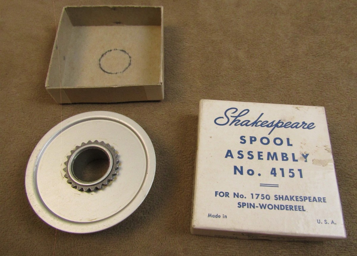 VINTAGE SHAKESPEARE 1750 SPIN WONDEREEL CLOSE FACE SPINNING REEL