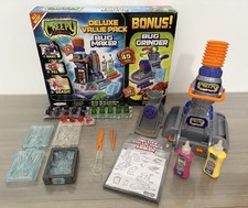 Creepy Crawlers Deluxe Value Pack Bug Maker and Bug Grinder by Jakks Pacific