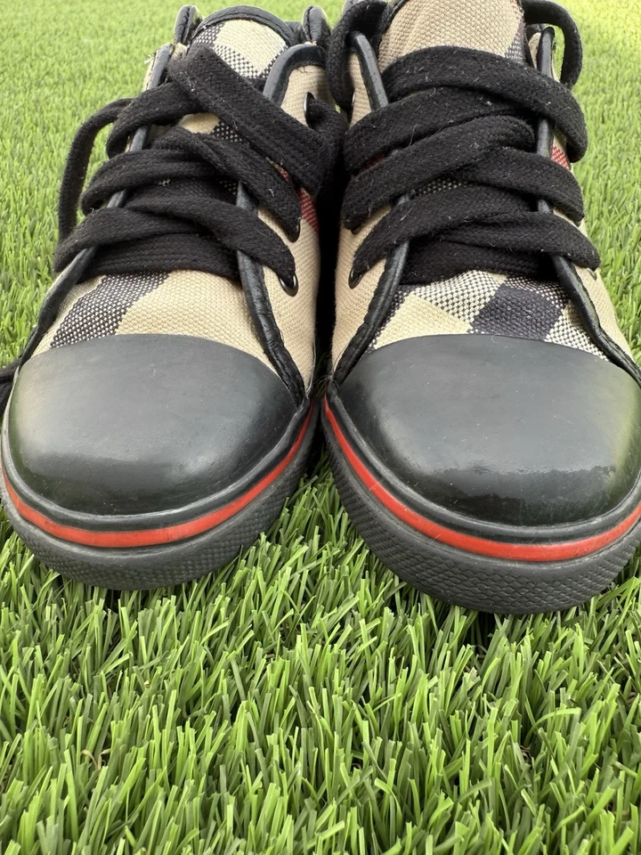 Zapatos Burberry niños talla 29 EE. UU. 11 Foto 4 de 4