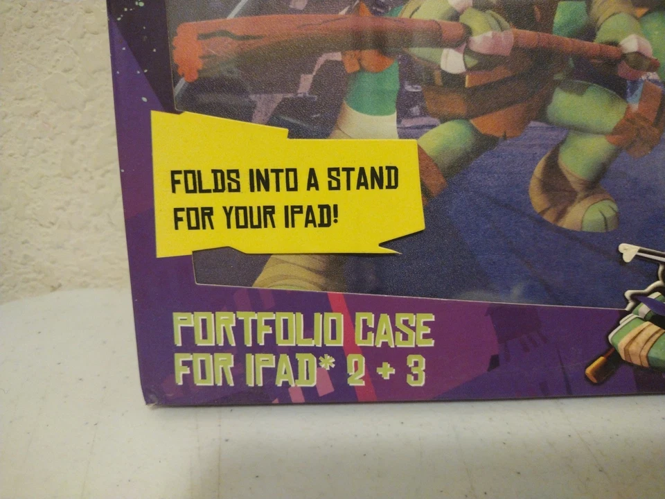 Teenage Mutant Ninja Turtles Portfolio Case for iPad 2 & 3,& iPad Air. A - Image 2 of 4